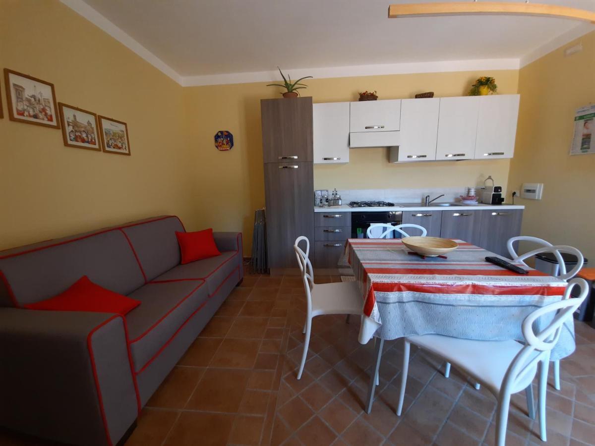 Il Borghetto Di San Giuseppe Etnarooms&Apartments Nicolosi Bagian luar foto