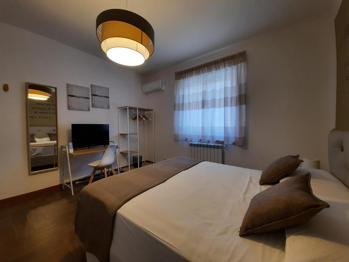 Il Borghetto Di San Giuseppe Etnarooms&Apartments Nicolosi Bagian luar foto