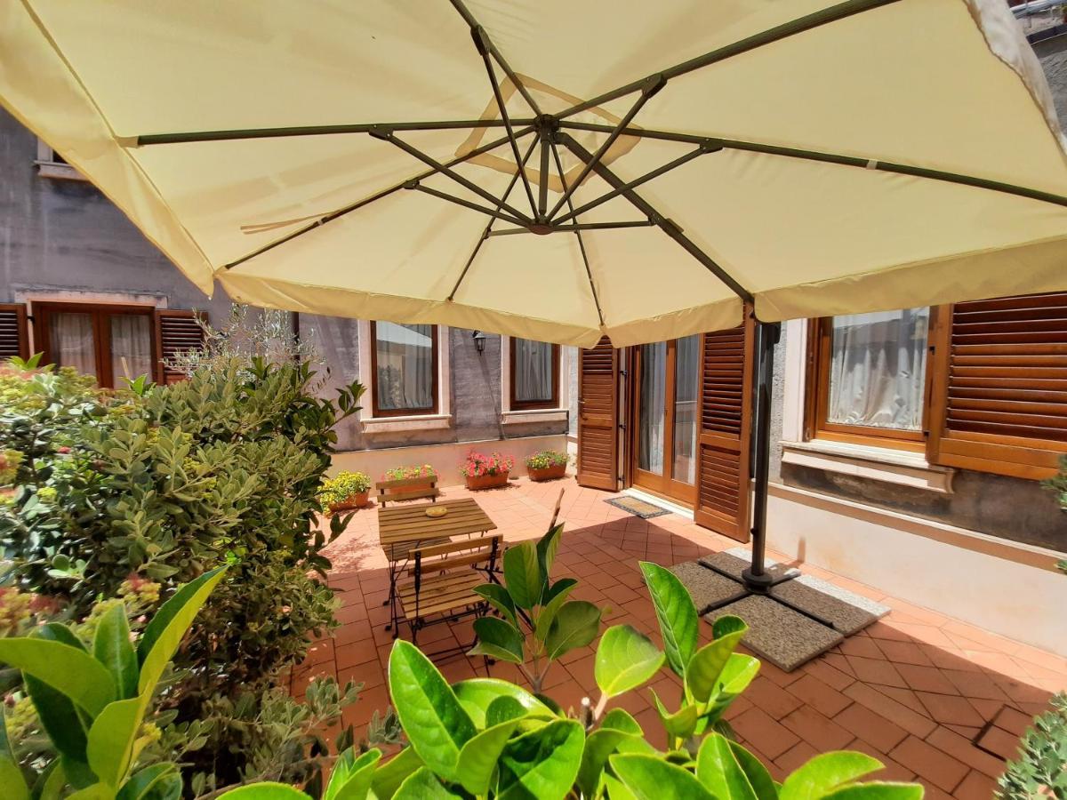 Il Borghetto Di San Giuseppe Etnarooms&Apartments Nicolosi Bagian luar foto